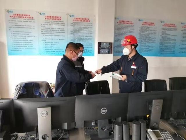 连续七天！开云官方注册化学奔赴在路上 数百吨消毒液喷洒在济宁及周边各县区